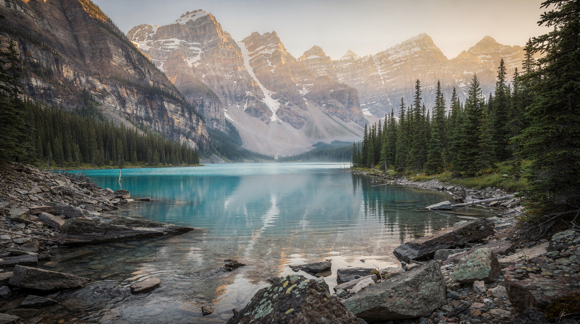 Lac Sacacomie is Mauricie's iconic wilderness lake — remote boreal setting, world-class lodge, excellent lake trout fishing and canoe country.
